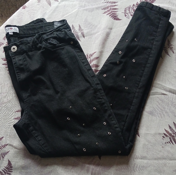 Black studded jeans - Picture 1 of 4